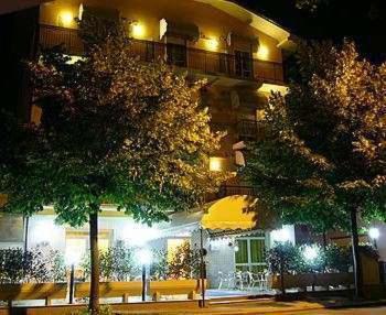 Hotel Palladio Montecatini Terme Exterior photo